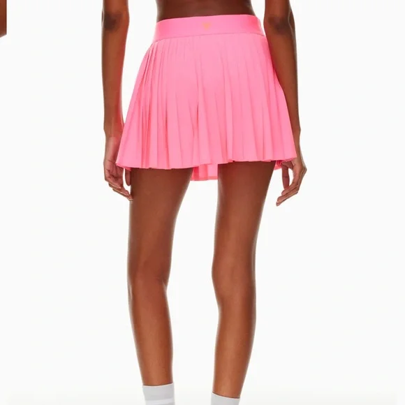 Aritzia Pleated Move Tech Tennis Pro Skirt - Picture 7 of 10